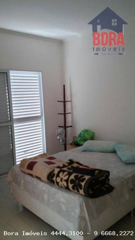 Casa à venda com 3 quartos, 122m² - Foto 4