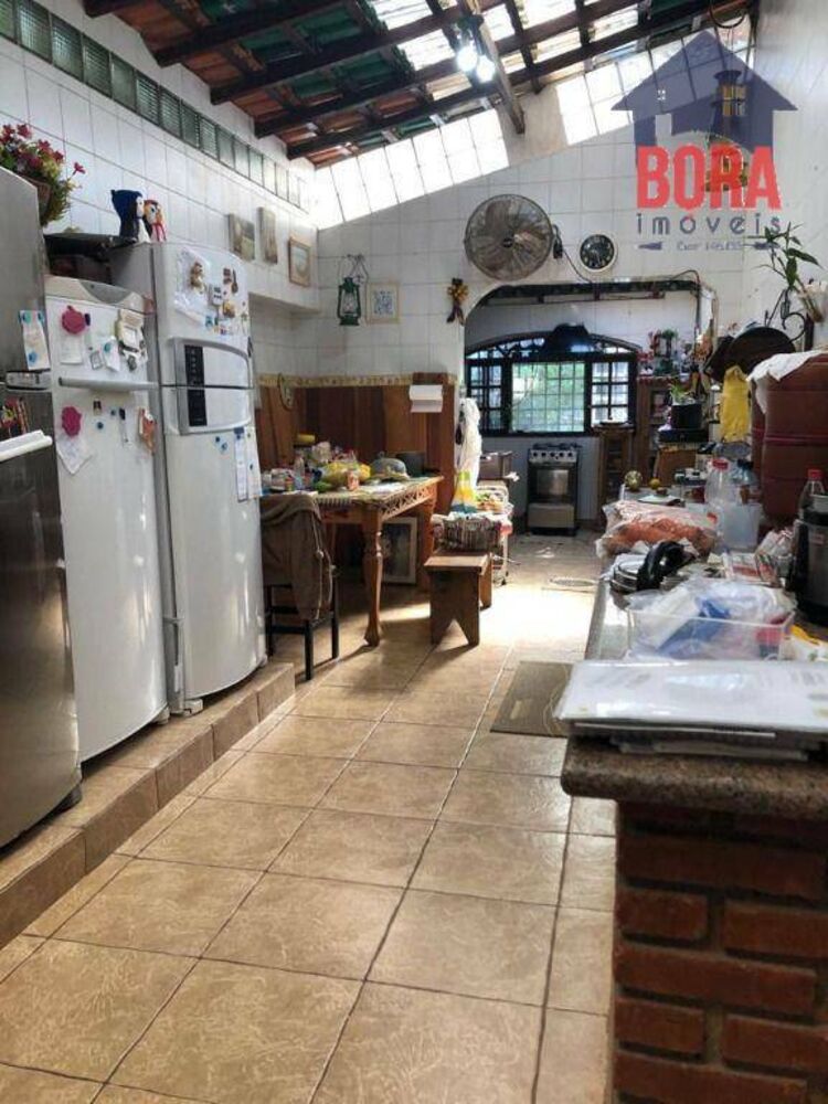 Chácara, 3 quartos, 2400 m² - Foto 2