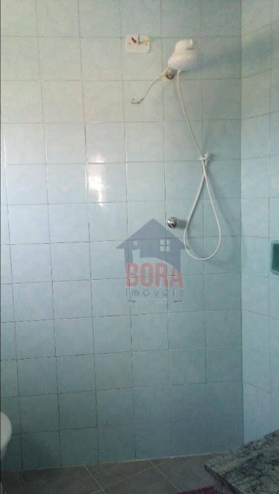 Casa à venda com 2 quartos, 178m² - Foto 9