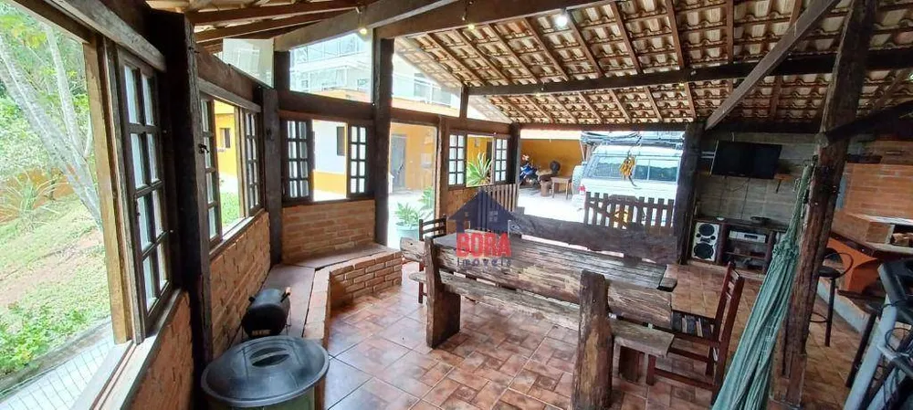 Chácara, 5 quartos, 4222 m² - Foto 2