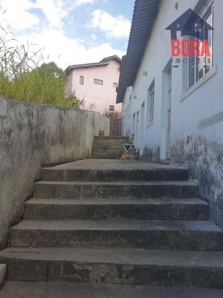 Casa, 8 quartos, 243 m² - Foto 3