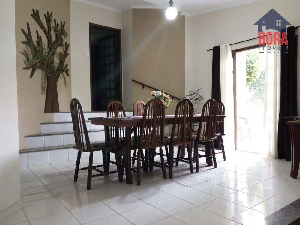 Casa, 3 quartos, 318 m² - Foto 9