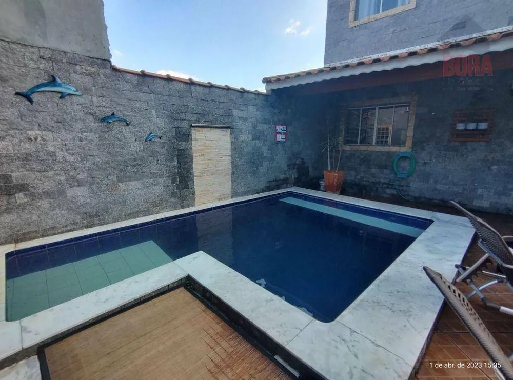 Casa, 3 quartos, 200 m² - Foto 2