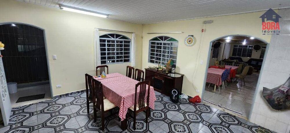 Chácara à venda e aluguel com 5 quartos, 300m² - Foto 2