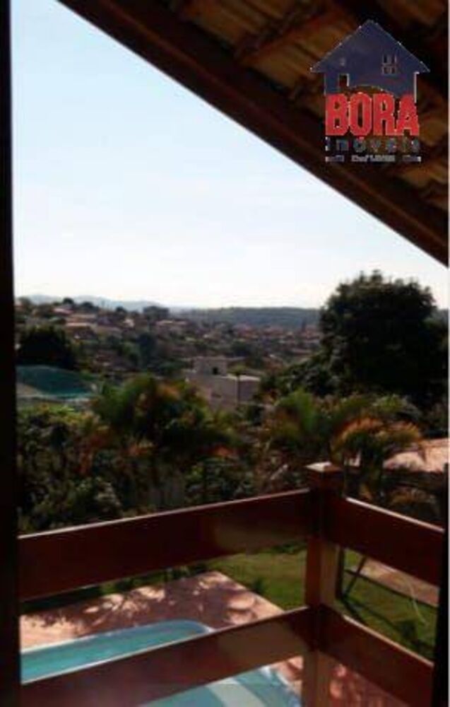 Casa, 3 quartos, 280 m² - Foto 1