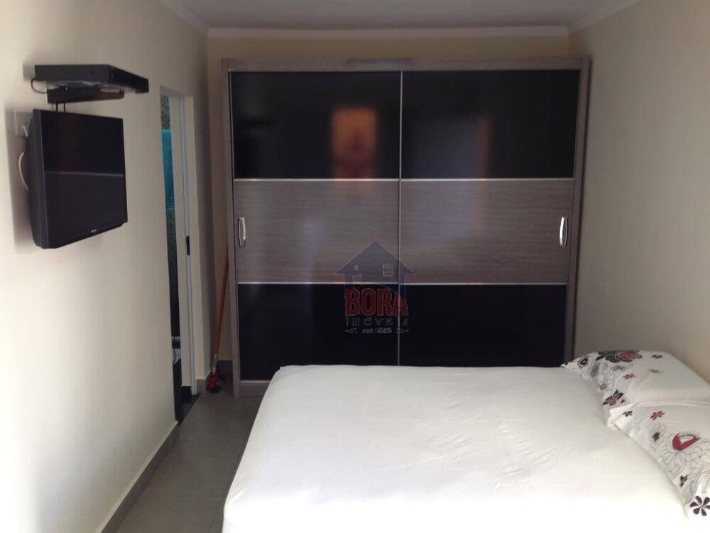 Casa à venda com 3 quartos, 200m² - Foto 11