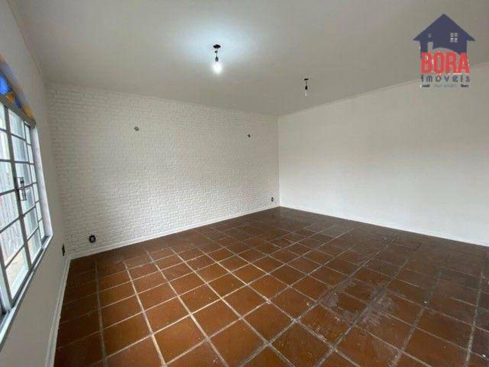Casa, 3 quartos, 173 m² - Foto 2