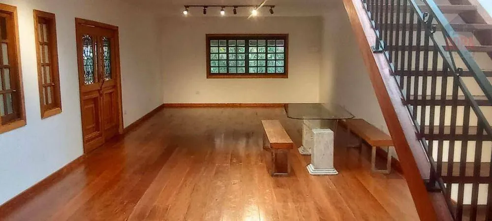 Chácara, 3 quartos, 500 m² - Foto 1