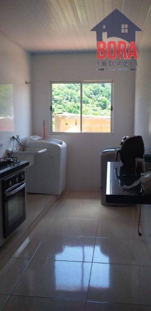Casa à venda com 7 quartos, 120m² - Foto 3