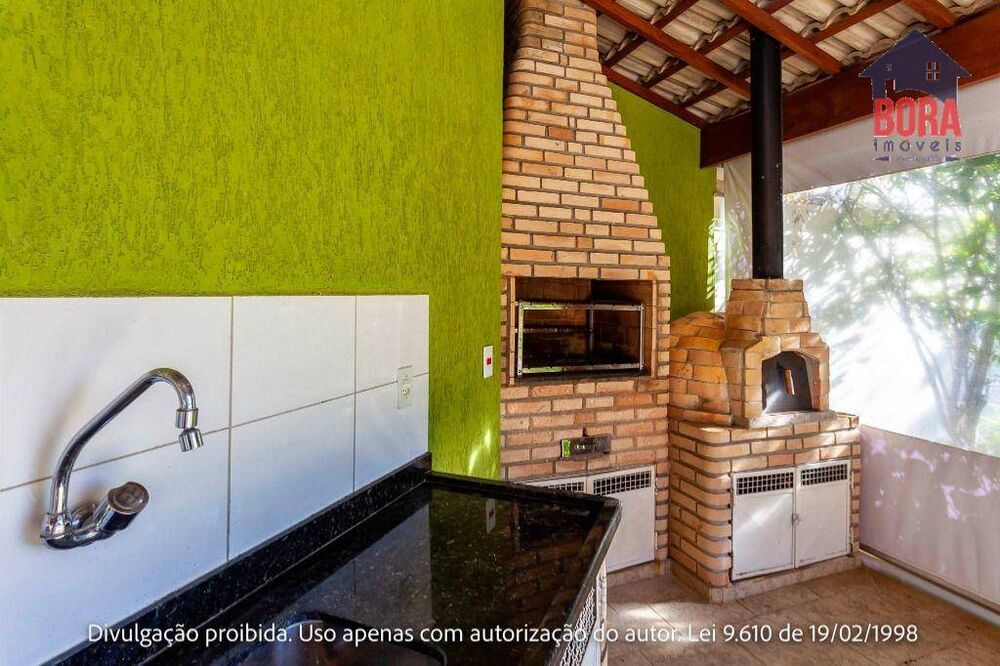 Sobrado, 4 quartos, 296 m² - Foto 1