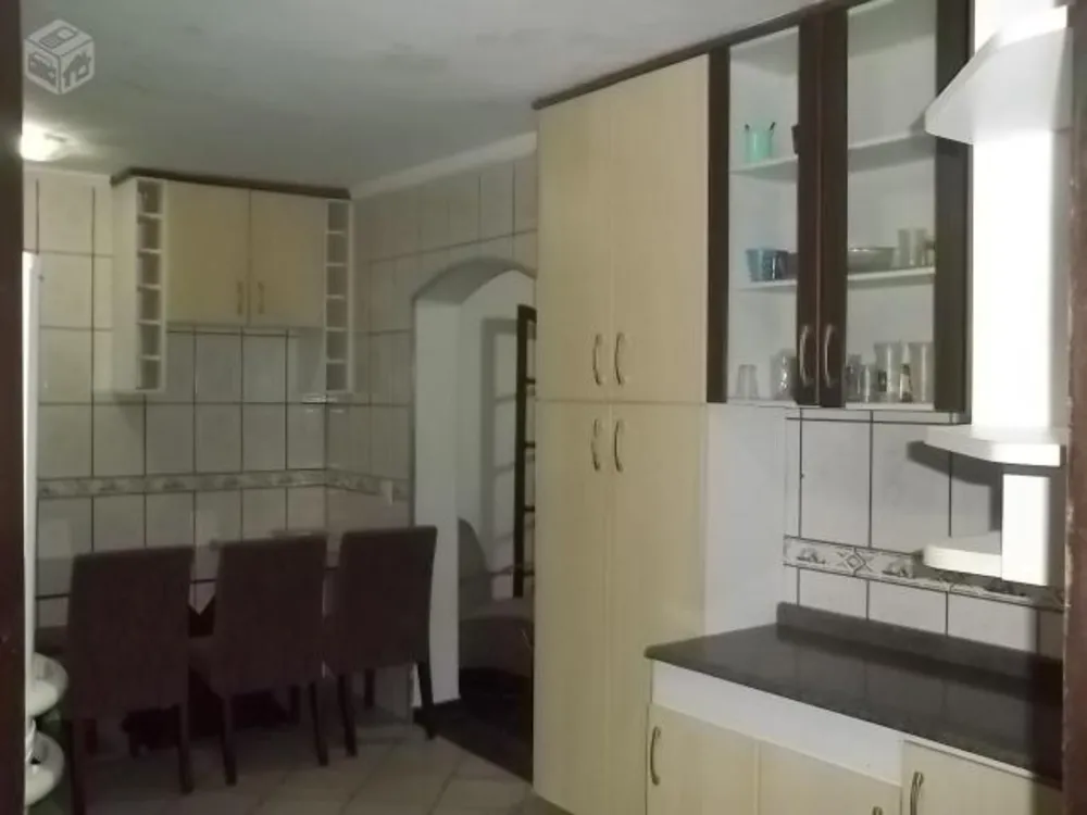 Casa, 3 quartos, 240 m² - Foto 6