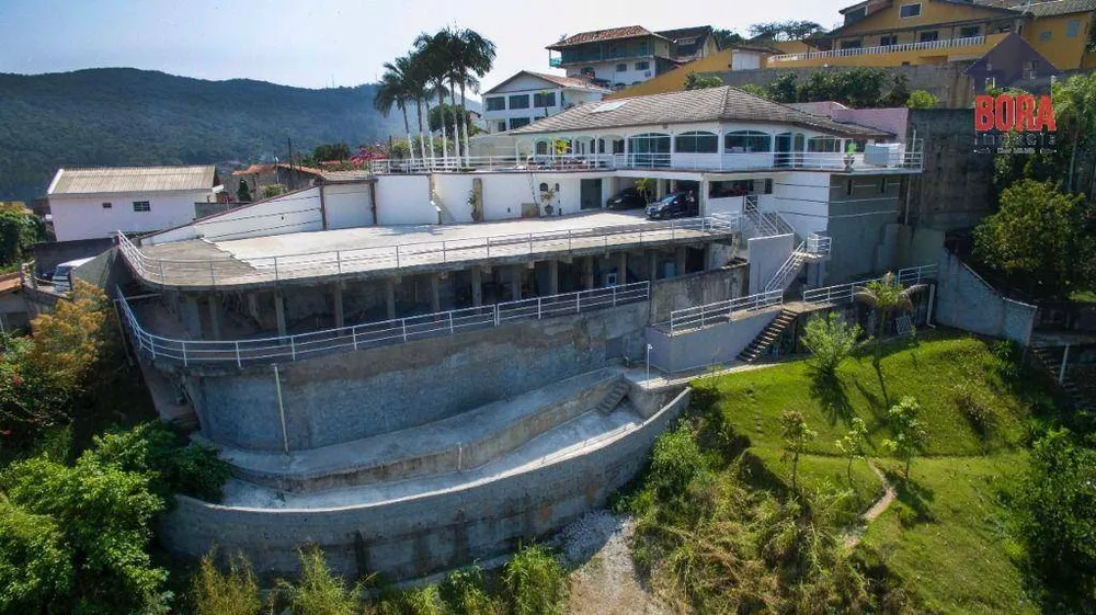 Casa, 4 quartos, 800 m² - Foto 2
