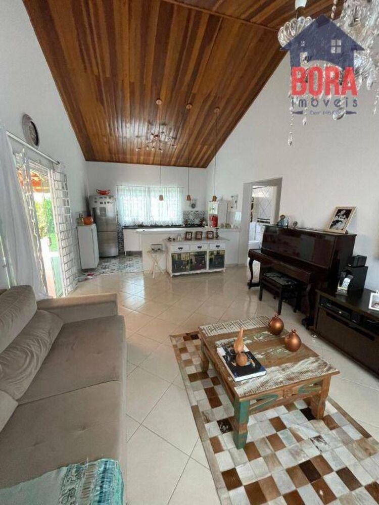 Chácara, 2 quartos, 750 m² - Foto 1