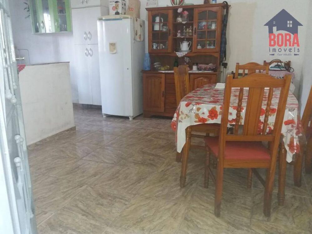 Casa, 3 quartos, 100 m² - Foto 2