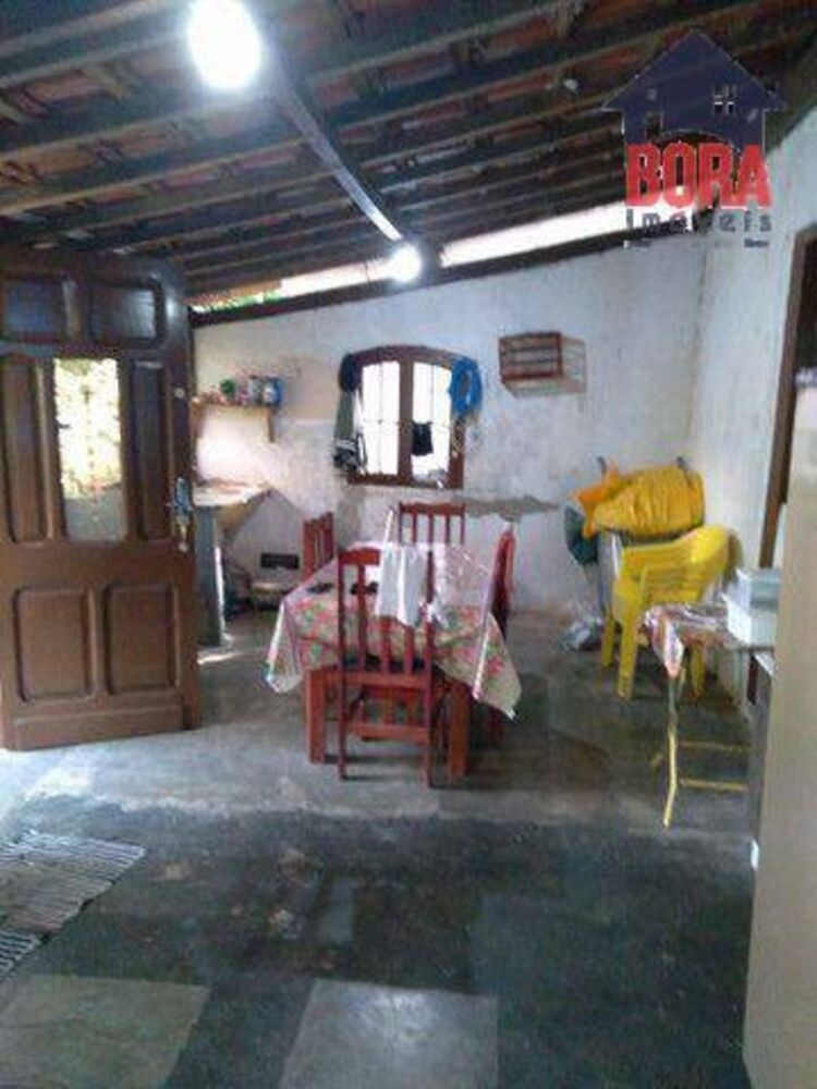 Chácara, 3 quartos, 2500 m² - Foto 1