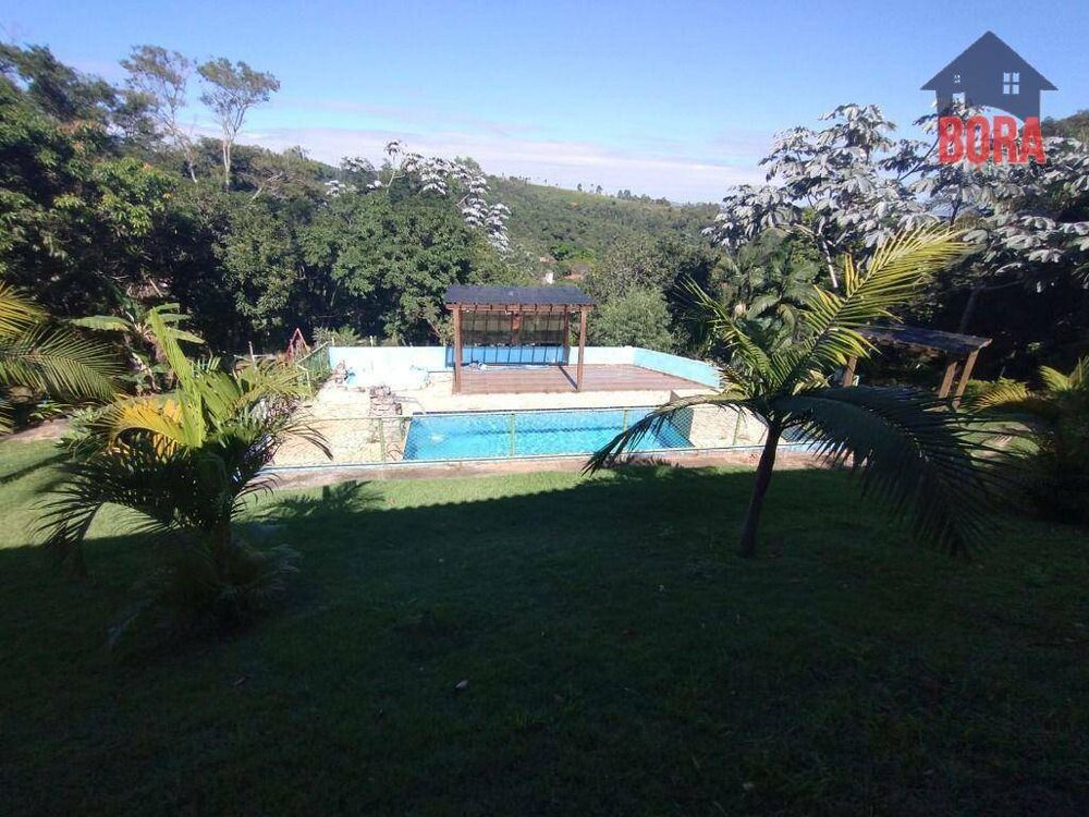 Chácara à venda com 4 quartos, 200m² - Foto 4