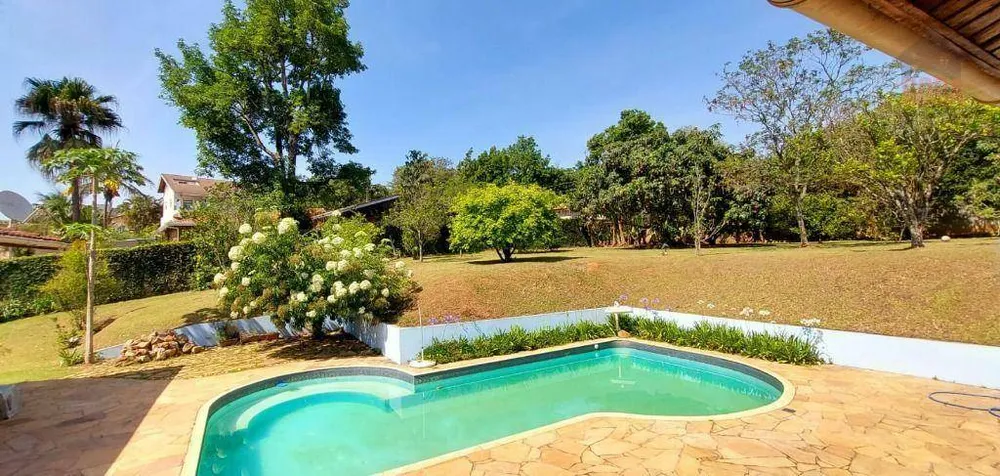 Casa, 4 quartos, 220 m² - Foto 2