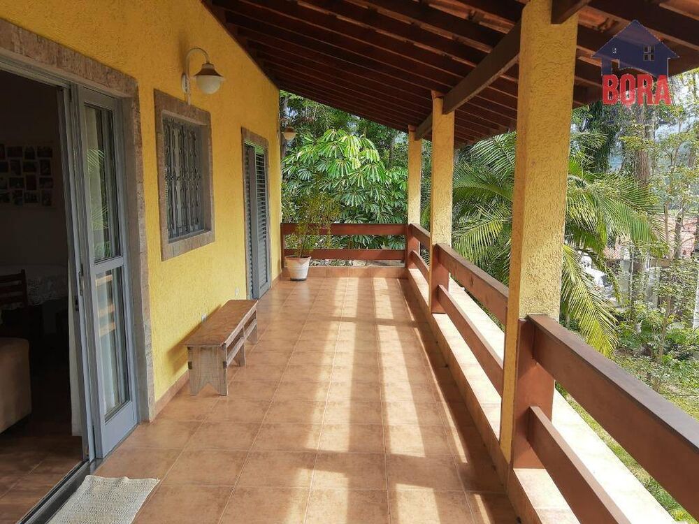 Chácara à venda com 2 quartos, 278m² - Foto 3