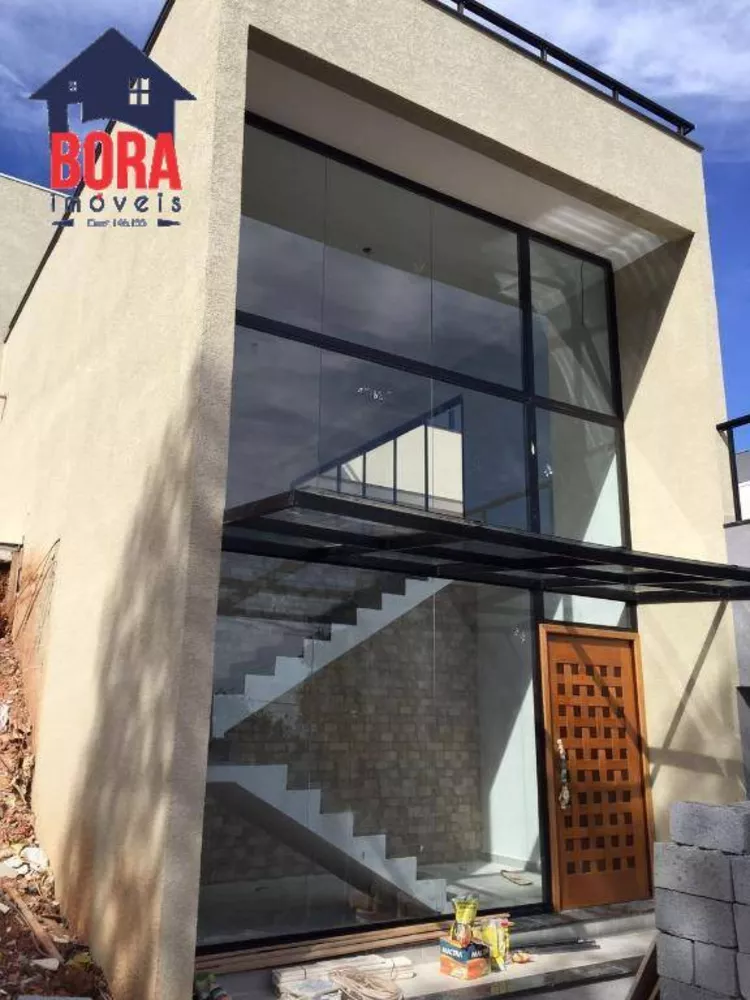 Casa de Condomínio à venda com 5 quartos, 500m² - Foto 4