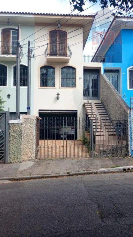 Sobrado, 4 quartos, 197 m² - Foto 1