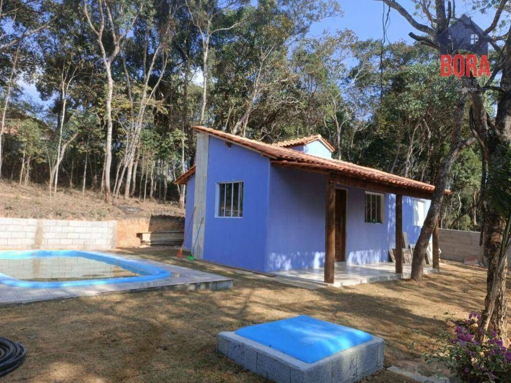 Chácara à venda com 2 quartos, 100m² - Foto 1