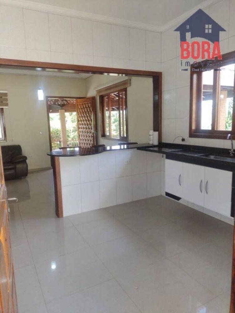 Casa, 3 quartos, 320 m² - Foto 2