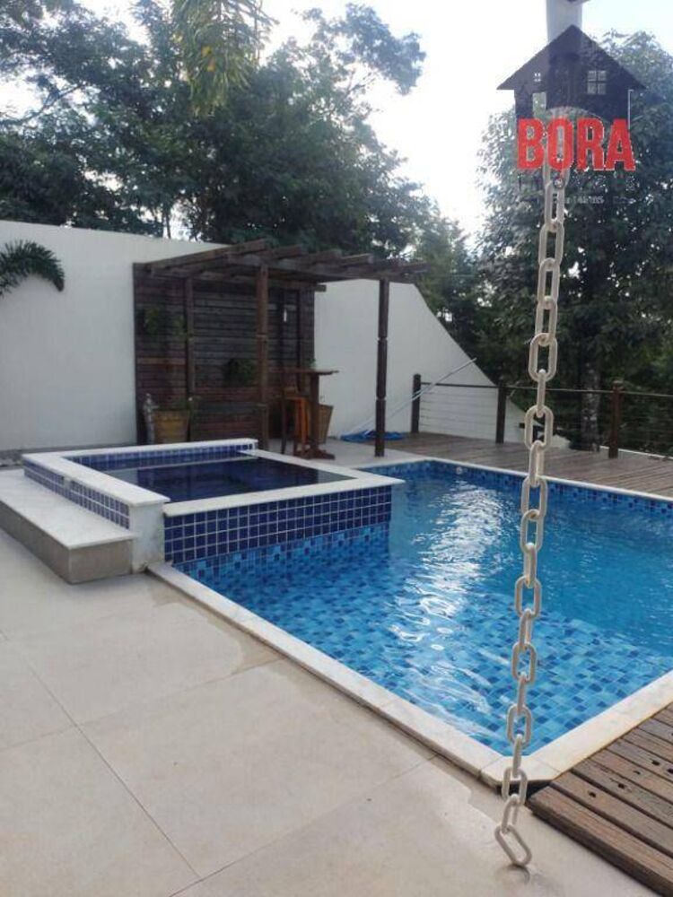 Casa, 3 quartos, 320 m² - Foto 1
