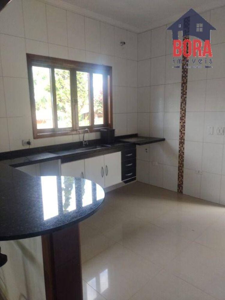 Casa, 3 quartos, 320 m² - Foto 13