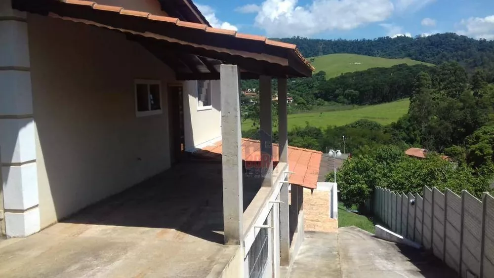 Chácara à venda com 4 quartos, 350m² - Foto 3