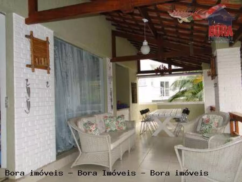 Casa de Condomínio à venda com 4 quartos, 550m² - Foto 4