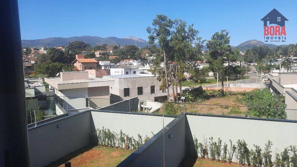 Casa à venda com 3 quartos, 136m² - Foto 8