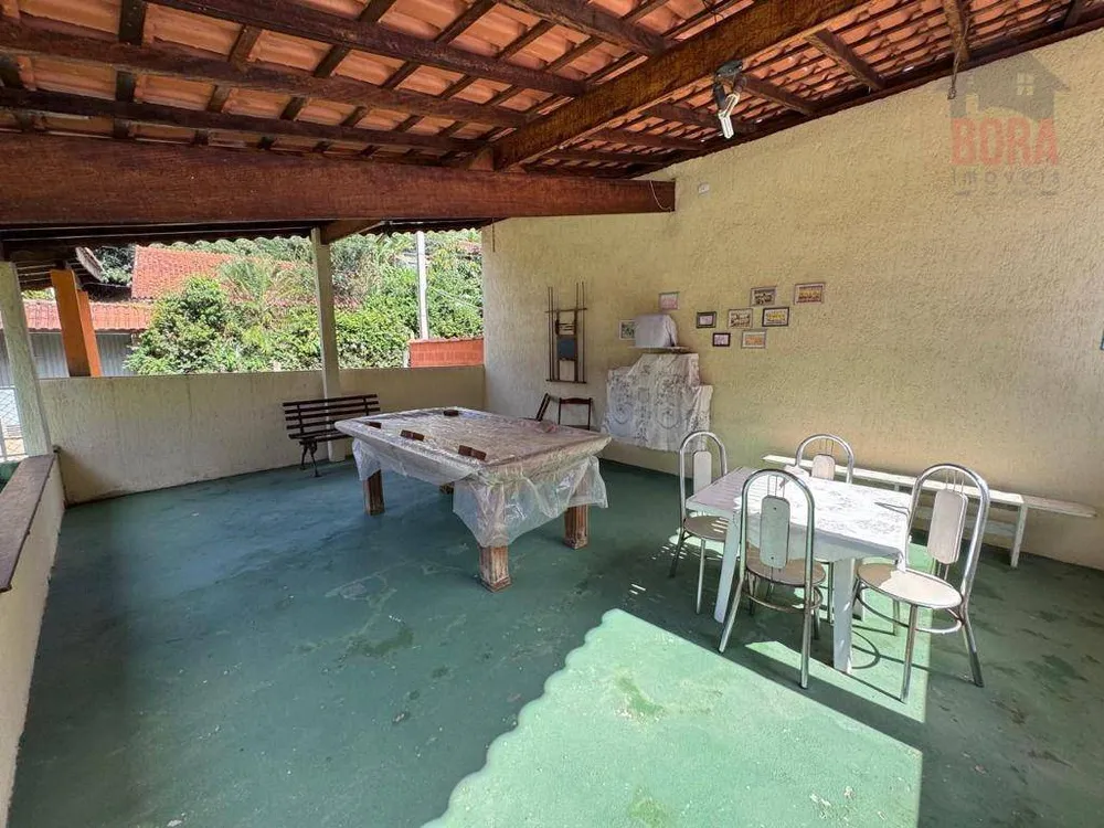 Chácara, 4 quartos, 1095 m² - Foto 4
