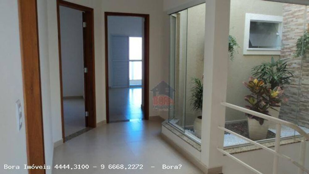 Casa, 3 quartos, 250 m² - Foto 4