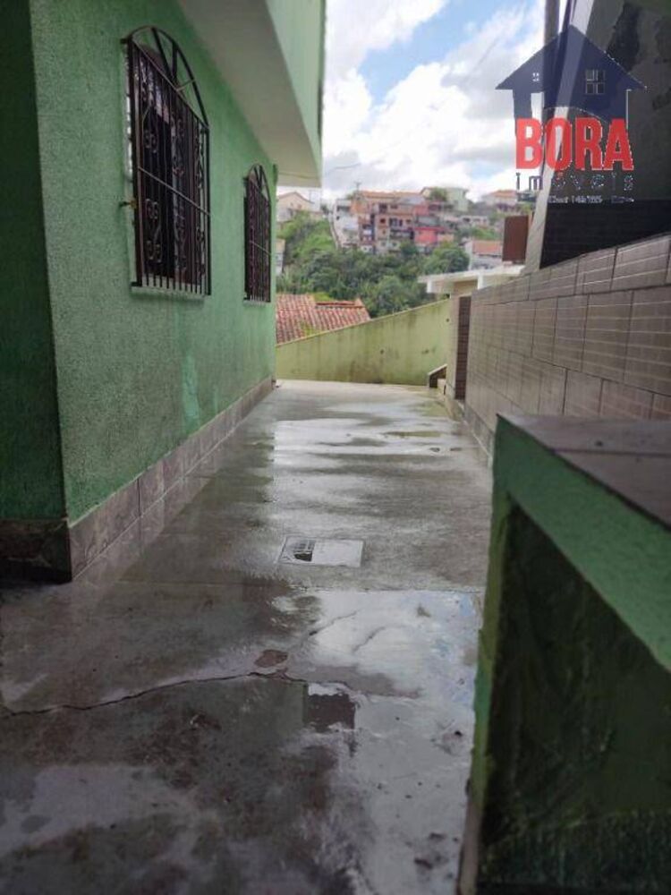 Casa, 4 quartos, 198 m² - Foto 2