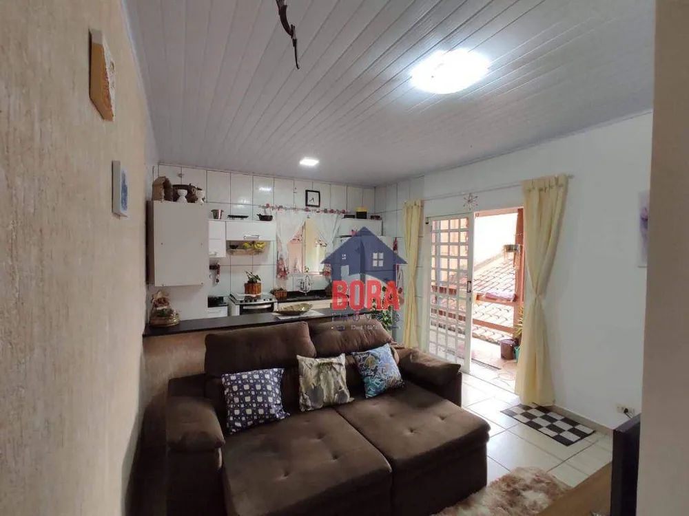 Casa, 3 quartos, 270 m² - Foto 4