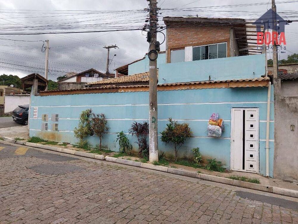 Casa, 8 quartos, 200 m² - Foto 1