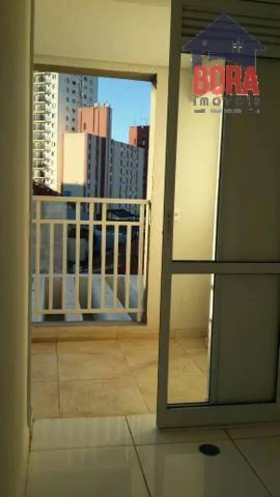 Apartamento à venda com 3 quartos, 66m² - Foto 2