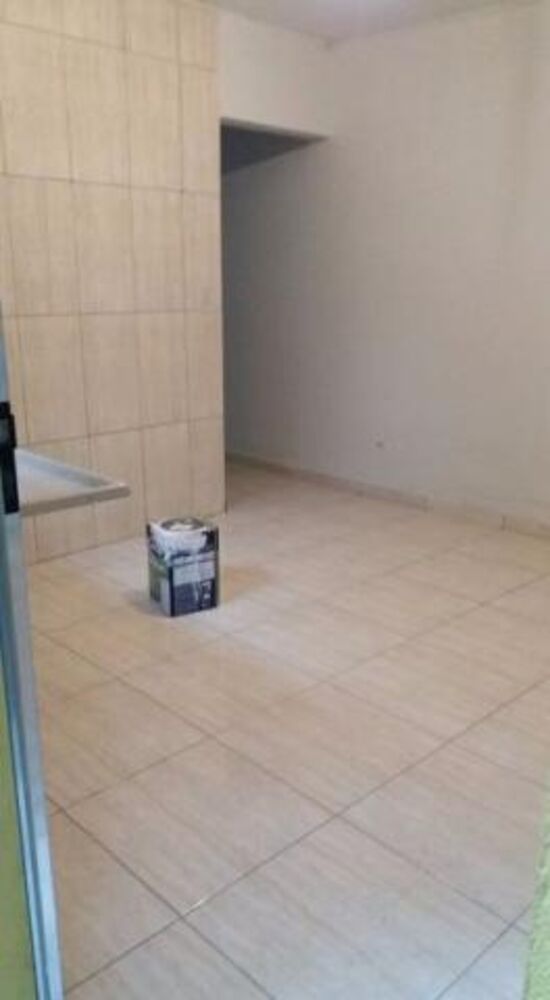 Casa à venda com 1 quarto, 150m² - Foto 4