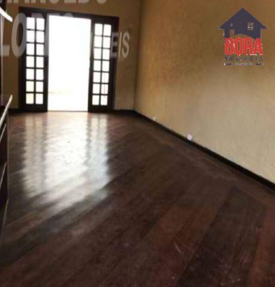 Casa à venda com 3 quartos, 133m² - Foto 2