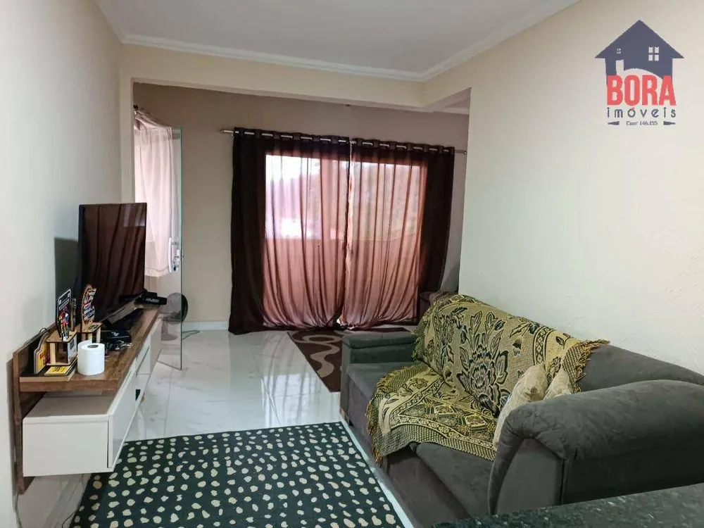 Casa, 4 quartos, 121 m² - Foto 1