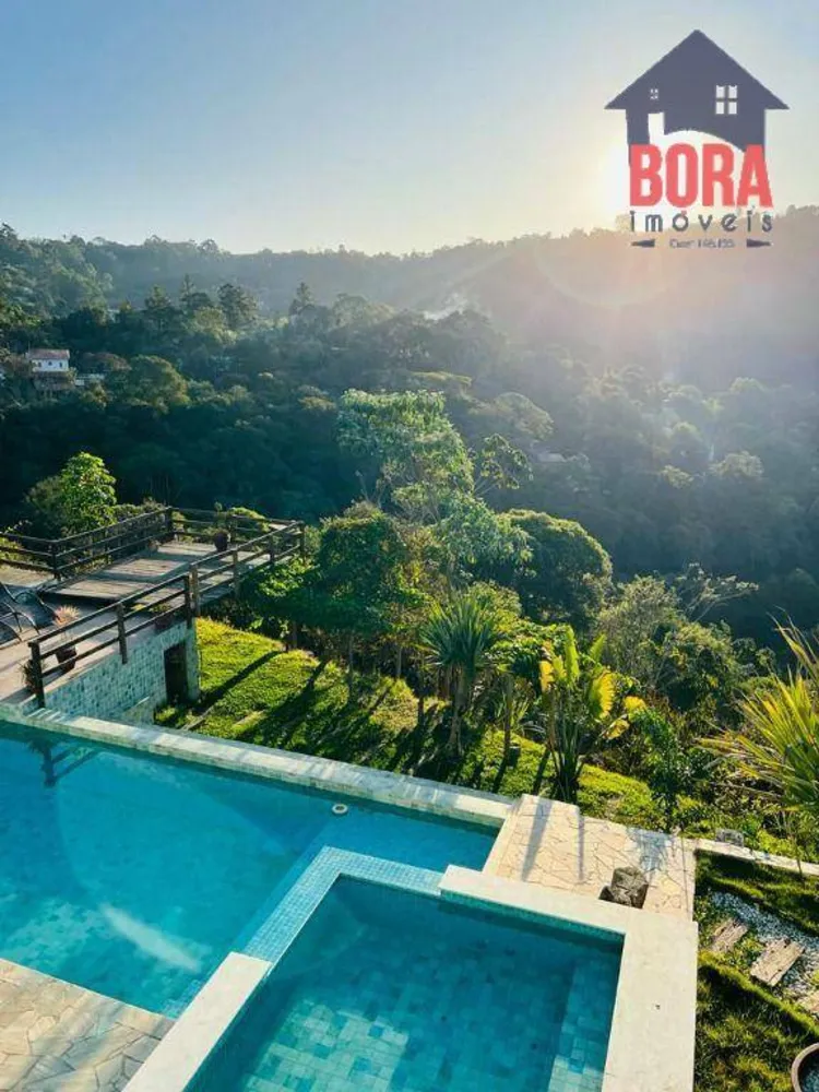 Chácara, 4 quartos, 1300 m² - Foto 1