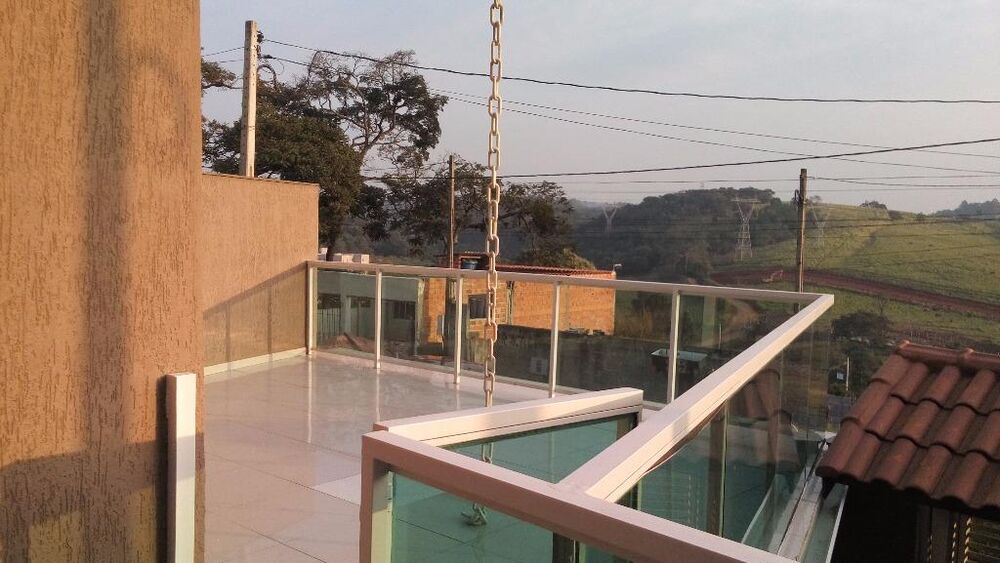 Casa à venda com 3 quartos, 150m² - Foto 2