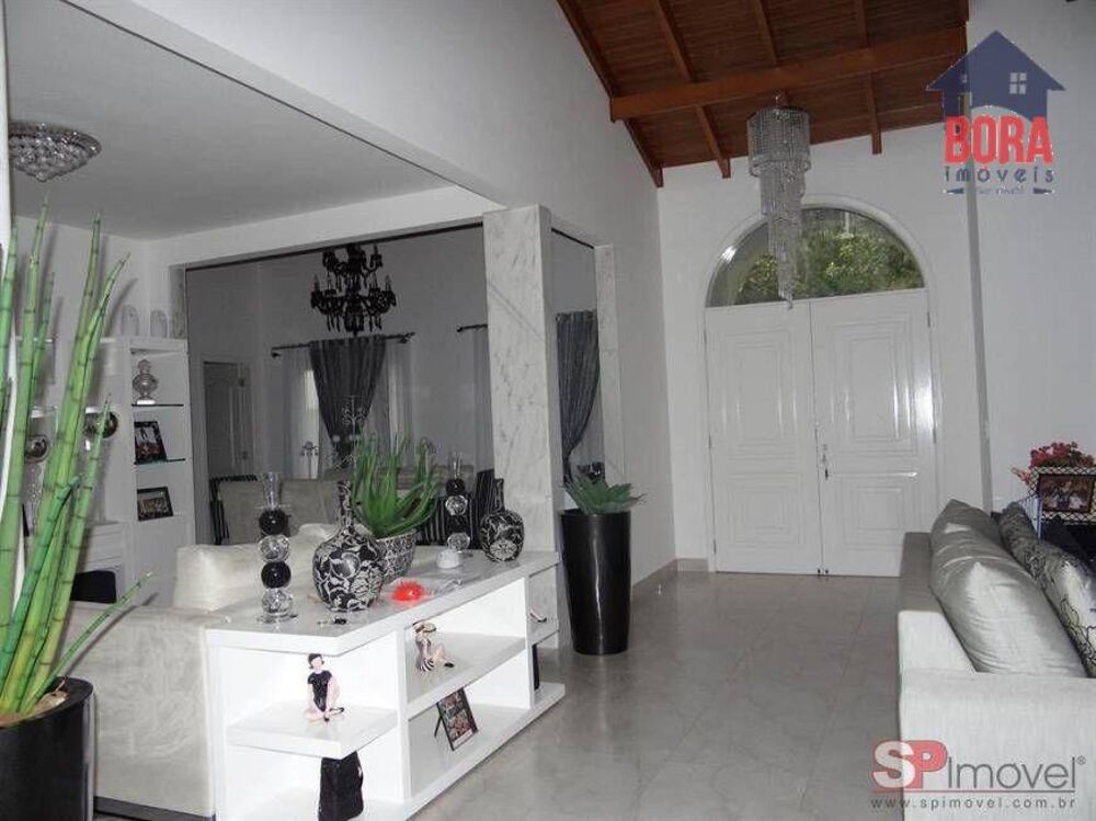 Casa à venda com 4 quartos, 650m² - Foto 6