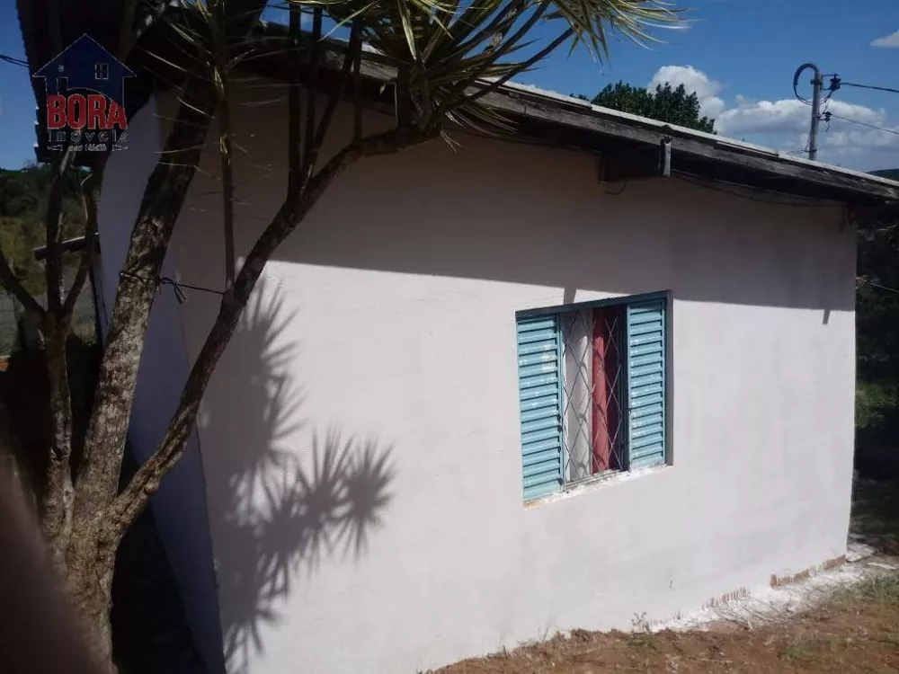 Chácara à venda com 2 quartos, 150m² - Foto 3