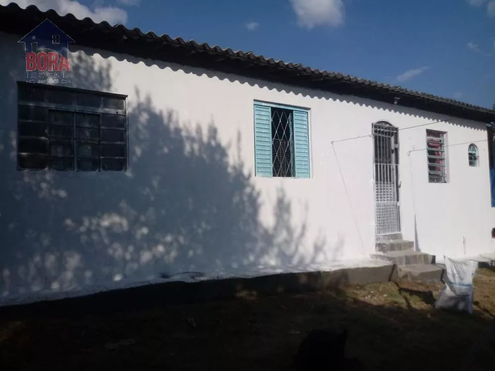 Chácara à venda com 2 quartos, 150m² - Foto 2