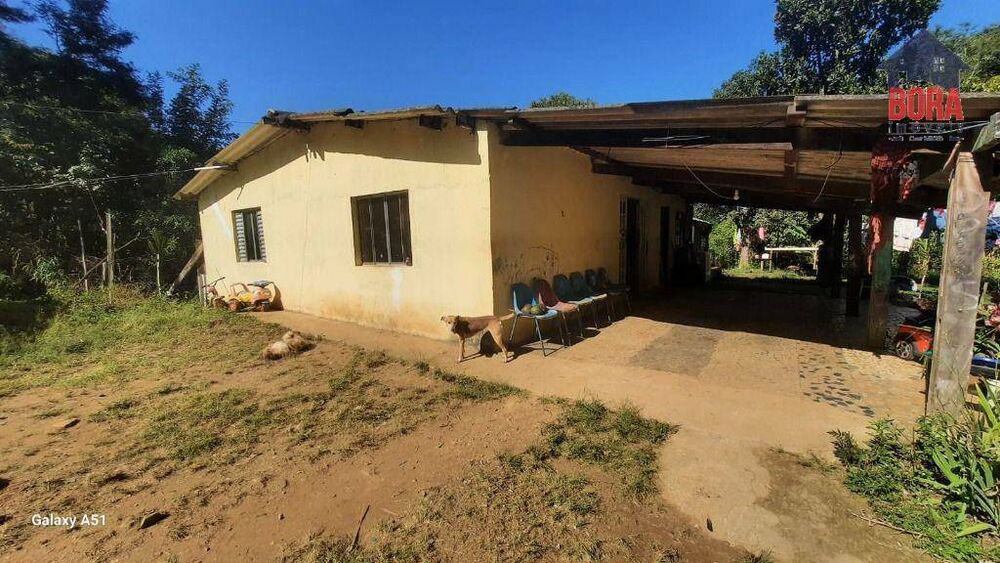 Sítio à venda com 2 quartos, 60m² - Foto 2