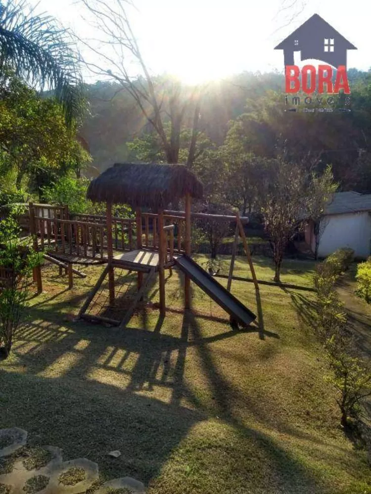 Chácara, 3 quartos, 2272 m² - Foto 10