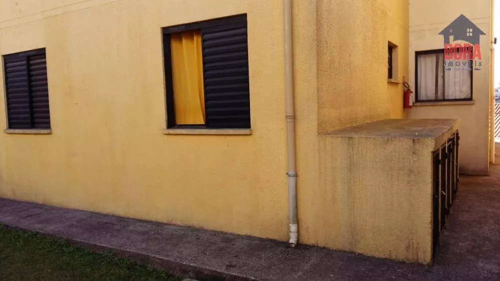 Apartamento à venda com 2 quartos, 50m² - Foto 2