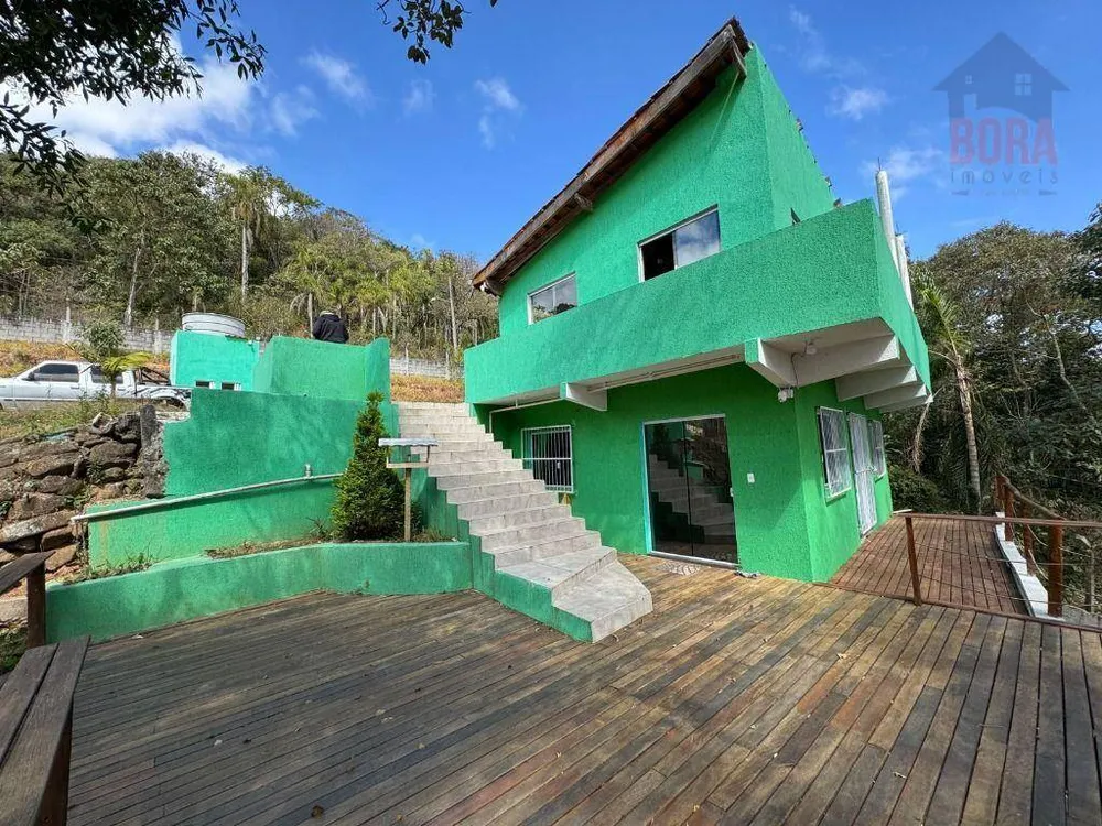 Chácara, 2 quartos, 1340 m² - Foto 1