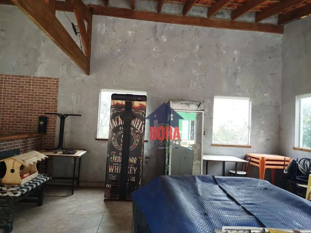 Chácara, 2 quartos, 1340 m² - Foto 2